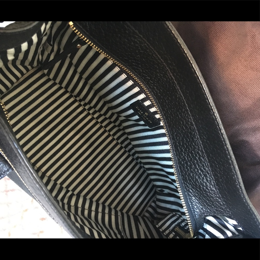 Kate Spade classic black leather tote with tassel - Picture 4 of 7